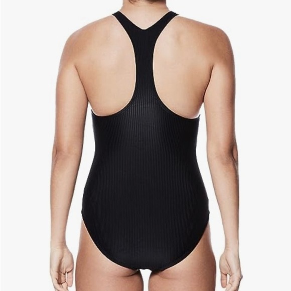 Nike Women's Rib Racerback One-Piece Black Textured swimsuit  size M - Picture 3 of 10